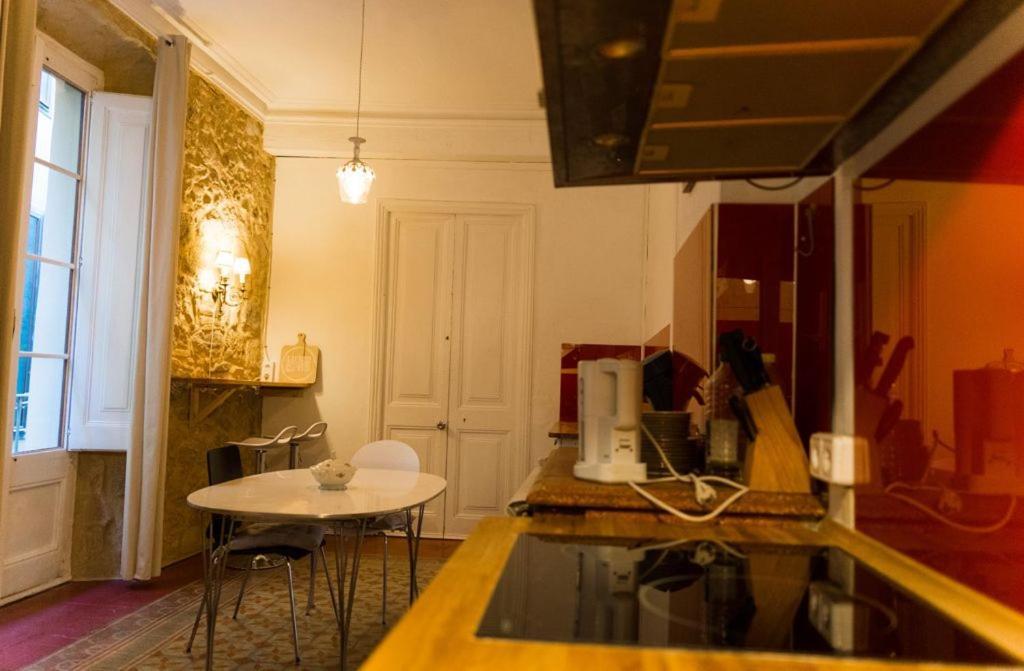 B&B Placa Bell-Lloc Girona Luaran gambar